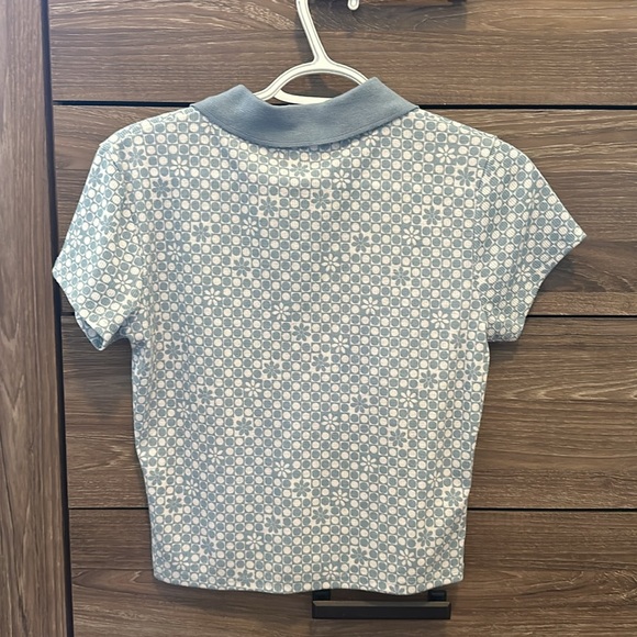 Blue Shirt with zipper - Picture 2 of 4